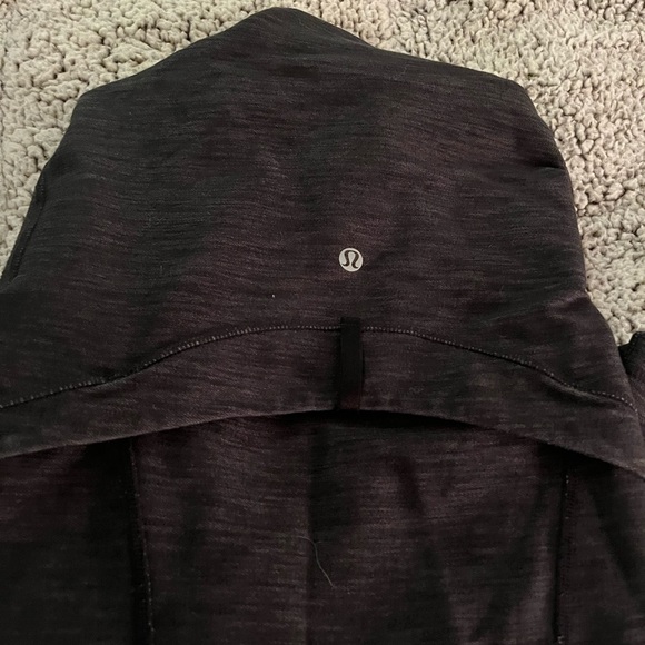 lululemon athletica Black Full Zip Define Jacket size 8 - Picture 4 of 4